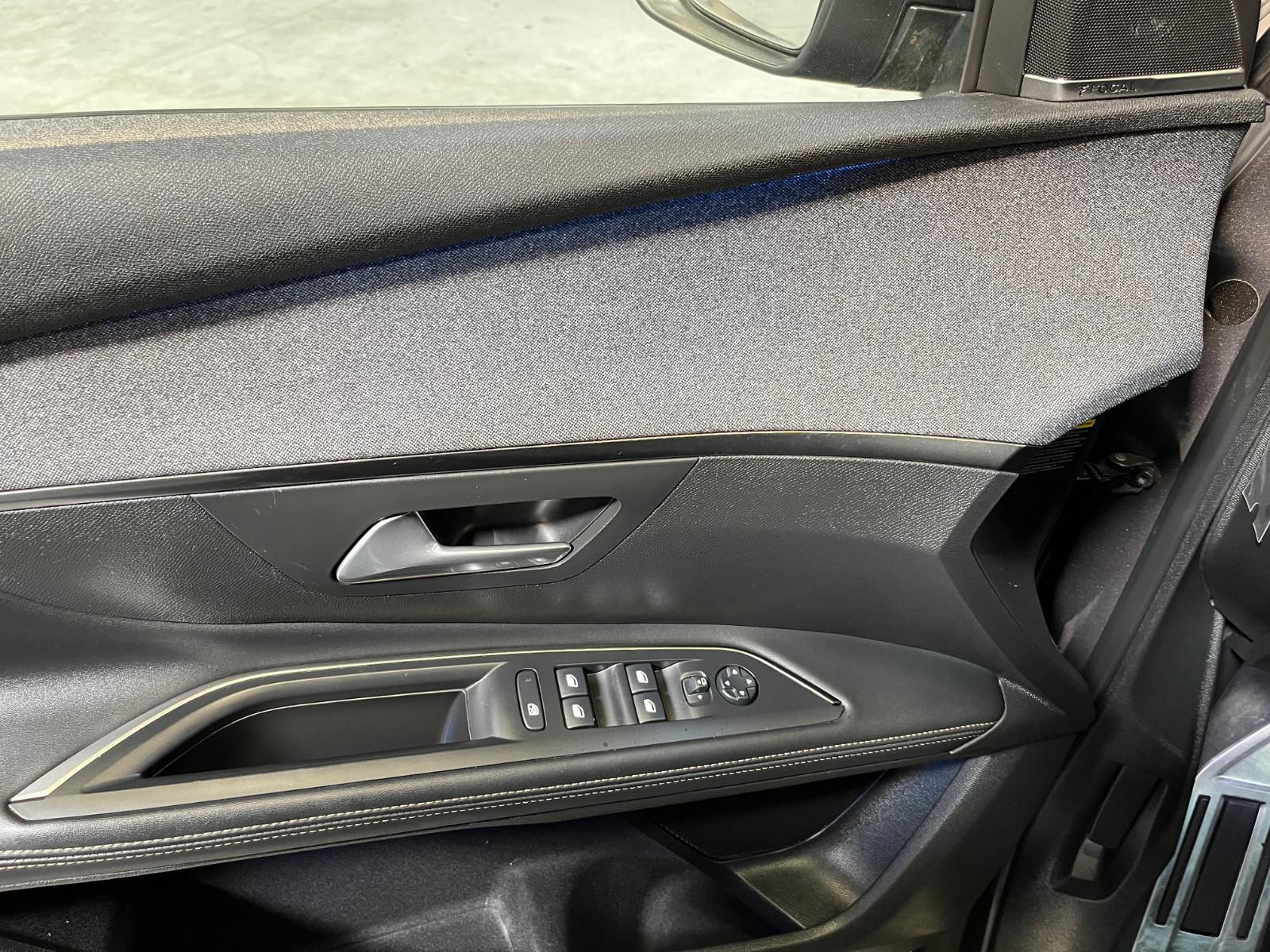 Peugeot 5008 Courroie de distribution GT-Line KAM 180° LED 7-Si neuve
