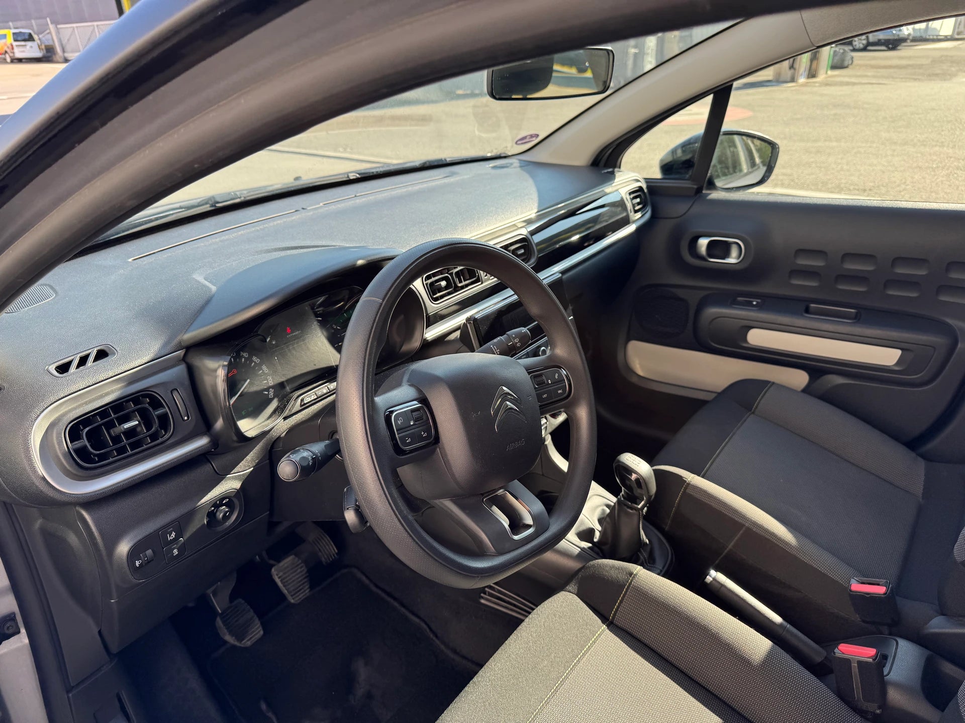 CITROEN C3 —— BOITE MANUEL—