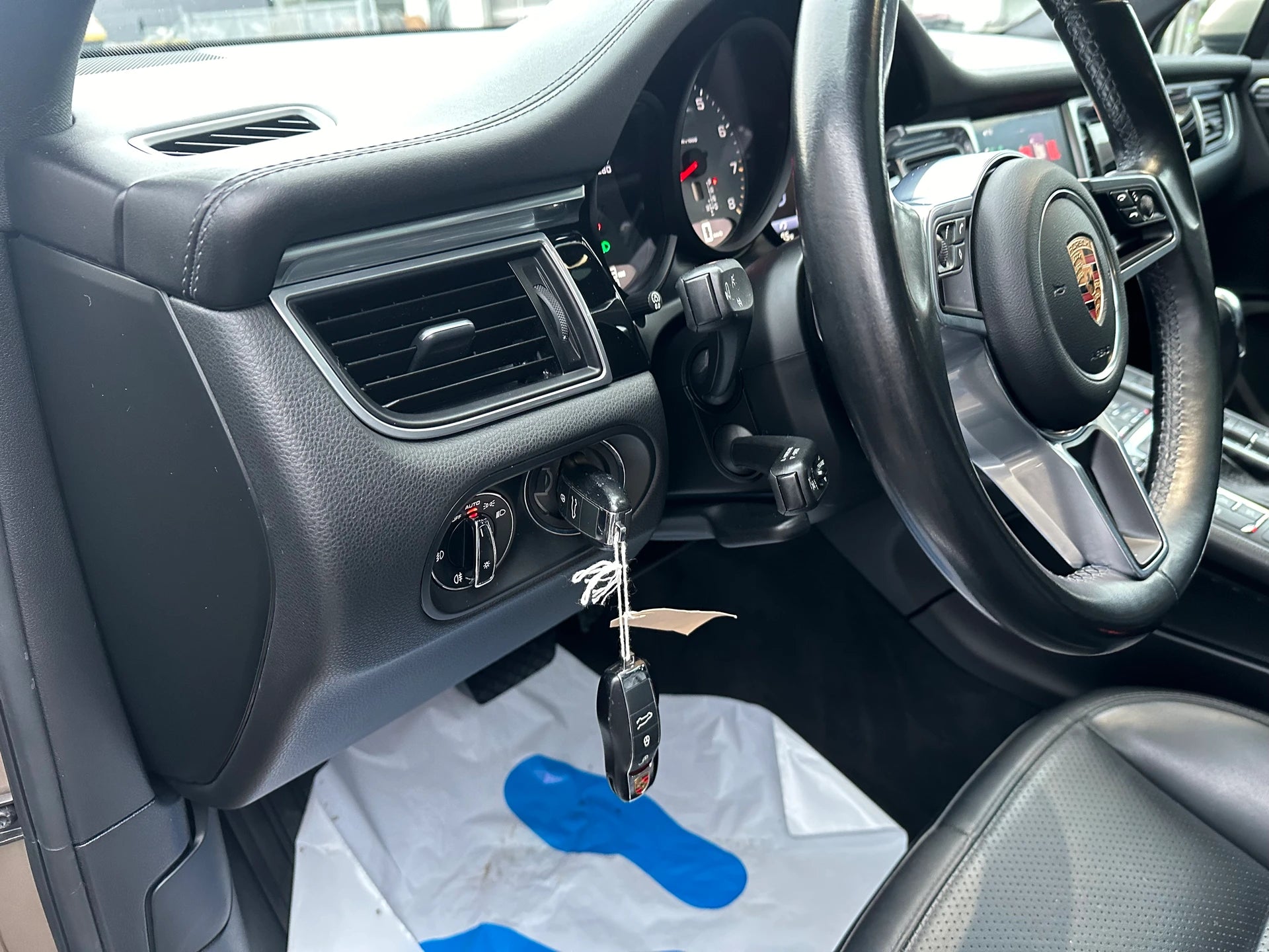 PORSCHE Macan S PDK