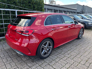 Mercedes-Benz A 220 4Matic AMG FULL LED MÉMOIRE ACC PANO AHK