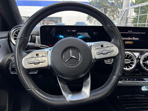 Mercedes-Benz A 220 4Matic AMG FULL LED MÉMOIRE ACC PANO AHK