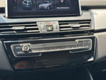 Charger l&#39;image dans la galerie, BMW 216d 1,5 L Active Tourer
