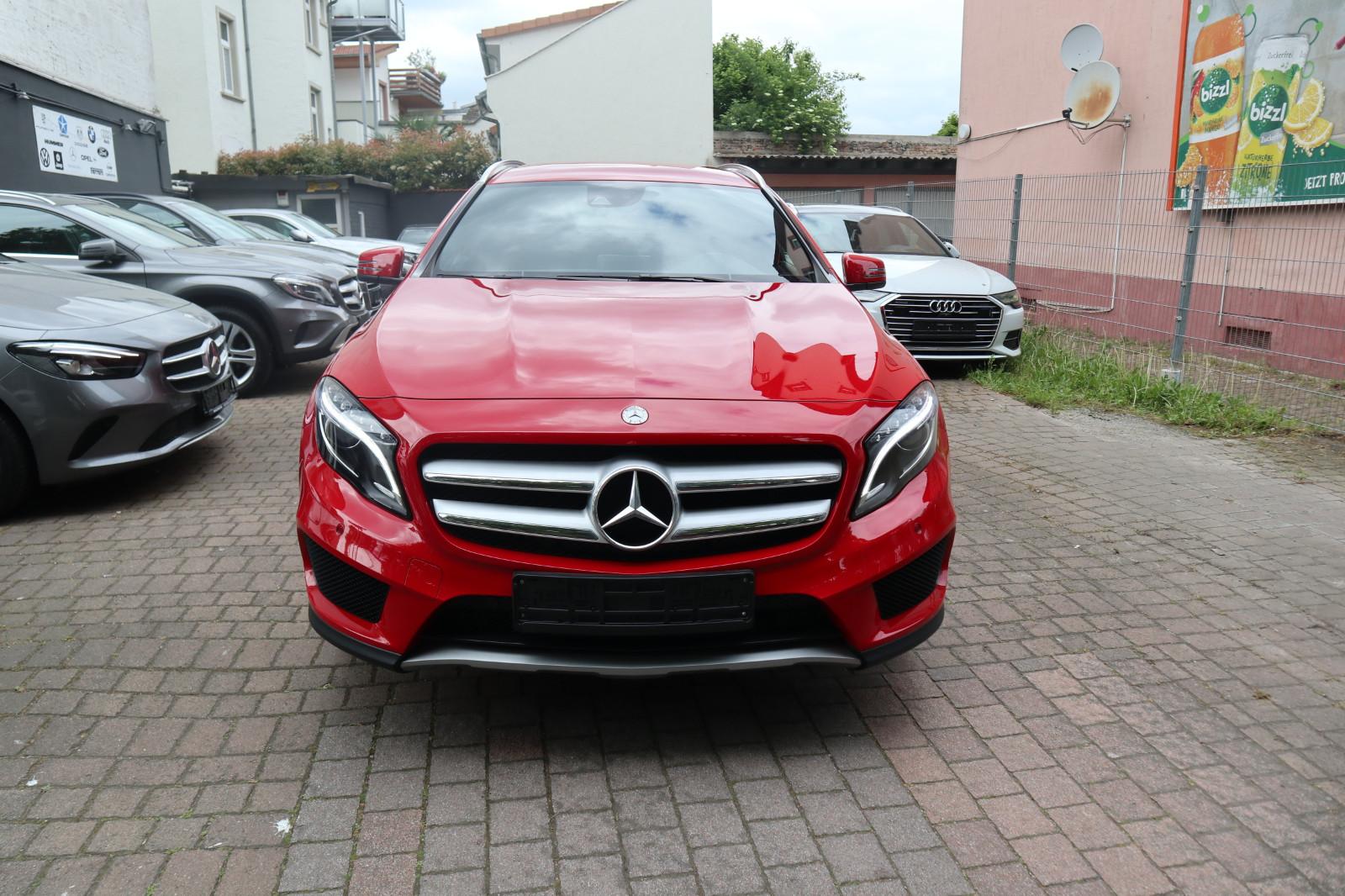 Mercedes-Benz GLA 180