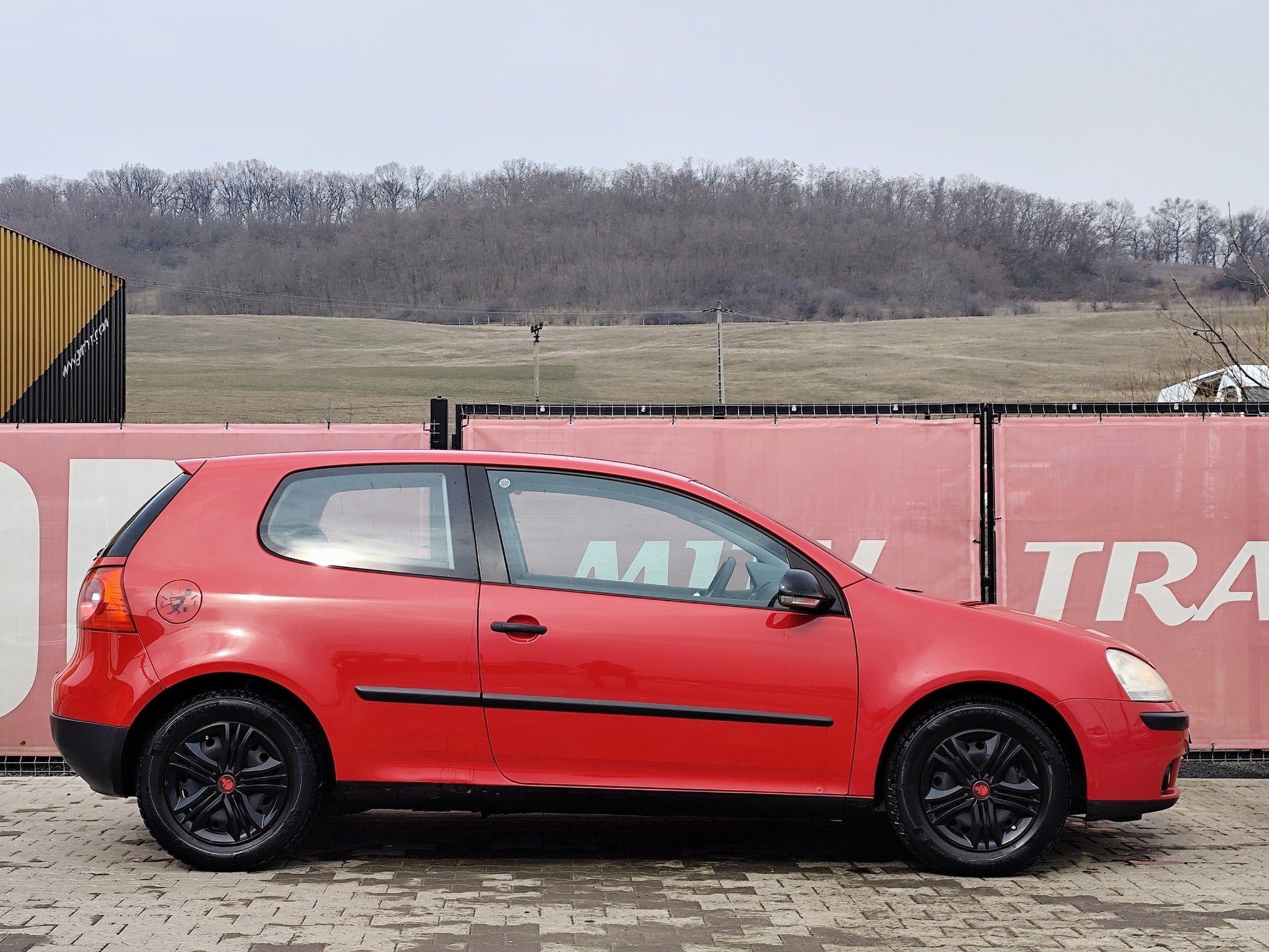 VOLKSWAGEN GOLF 5
