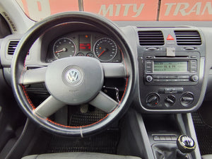 VOLKSWAGEN GOLF 5