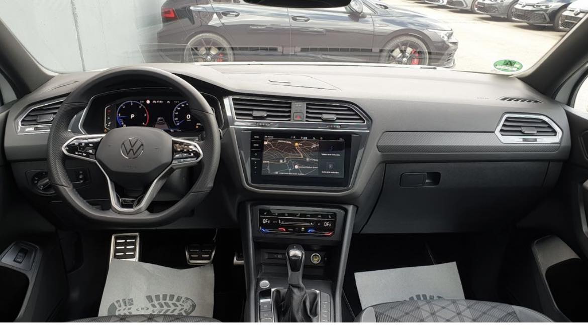 Volkswagen Tiguan Allspace 2.0TDI DSG 4M 3 x R-Line / 7 places / 200 ch / 2022 / Automatique / Diesel / 77 700 km (certifie)