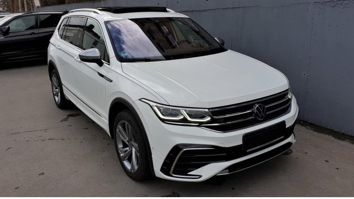 Volkswagen Tiguan Allspace 2.0TDI DSG 4M 3 x R-Line / 7 places / 200 ch / 2022 / Automatique / Diesel / 77 700 km (certifie)