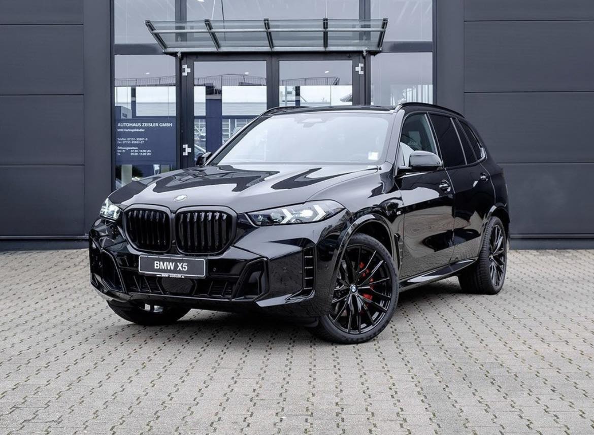 BMW X5 xDrive30d M Sport Pro 22"LM AHK / 298 ch / 2024 / Automatique / Diesel / 19 700 km ( certifie )&nbsp;
