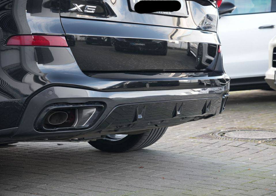 BMW X5 xDrive50e M SPORT PRO/PANO/22M/CARBON/COGNAC Offroad 360kW(478Xh Din) 2022 / Automatique/ Hybride (essence électricité,Compatible E-10,Hybride Plug-in) / 24000KM(certifié)