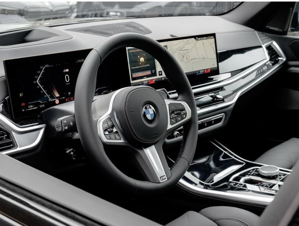 BMW X5 xDrive30d M Sport Pro 22"LM AHK / 298 ch / 2024 / Automatique / Diesel / 19 700 km ( certifie )&nbsp;