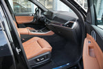 Charger l&#39;image dans la galerie, BMW X5 xDrive50e M SPORT PRO/PANO/22M/CARBON/COGNAC Offroad 360kW(478Xh Din) 2022 / Automatique/ Hybride (essence électricité,Compatible E-10,Hybride Plug-in) / 24000KM(certifié)
