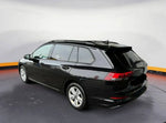Charger l&#39;image dans la galerie, Volkswagen Golf Variant 1.5 TSI Life LED|AHK|Navi|SHZ|ACC 110kW(150Ch Din) 2021 / Manuele/ Essence Compatible E-10 / 27800Km(certifié)
