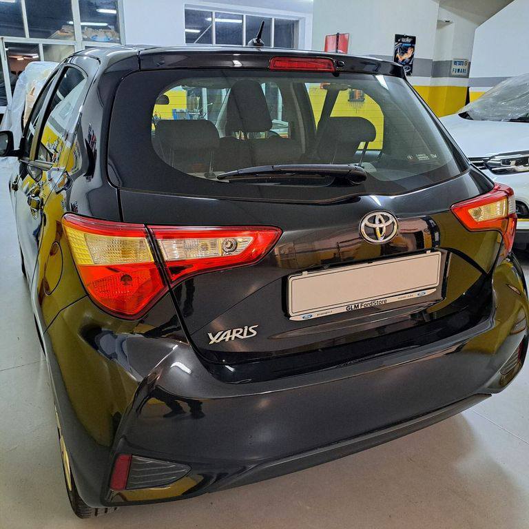 Toyota Yaris 1.0 72 CV 5 porte Active Limousine 53kW(72Ch) 2019 / Manuelle / Essence / 64000KM(certifié)