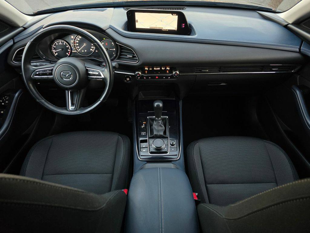 Mazda CX-30Selection Automatik 360Kamera Offroad 132kW(179Ch Din) 2019/ Automatique/ Essence/ 60000KM(certifié)