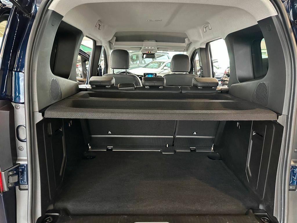 Mercedes-Benz T180d STYLE KLIMA PTS SPHA TWA CARPLAY MBUX DAB EstateCar 85kW(116Ch Din)2022 / Manuelle / Diesel / 17500KM(certifié)