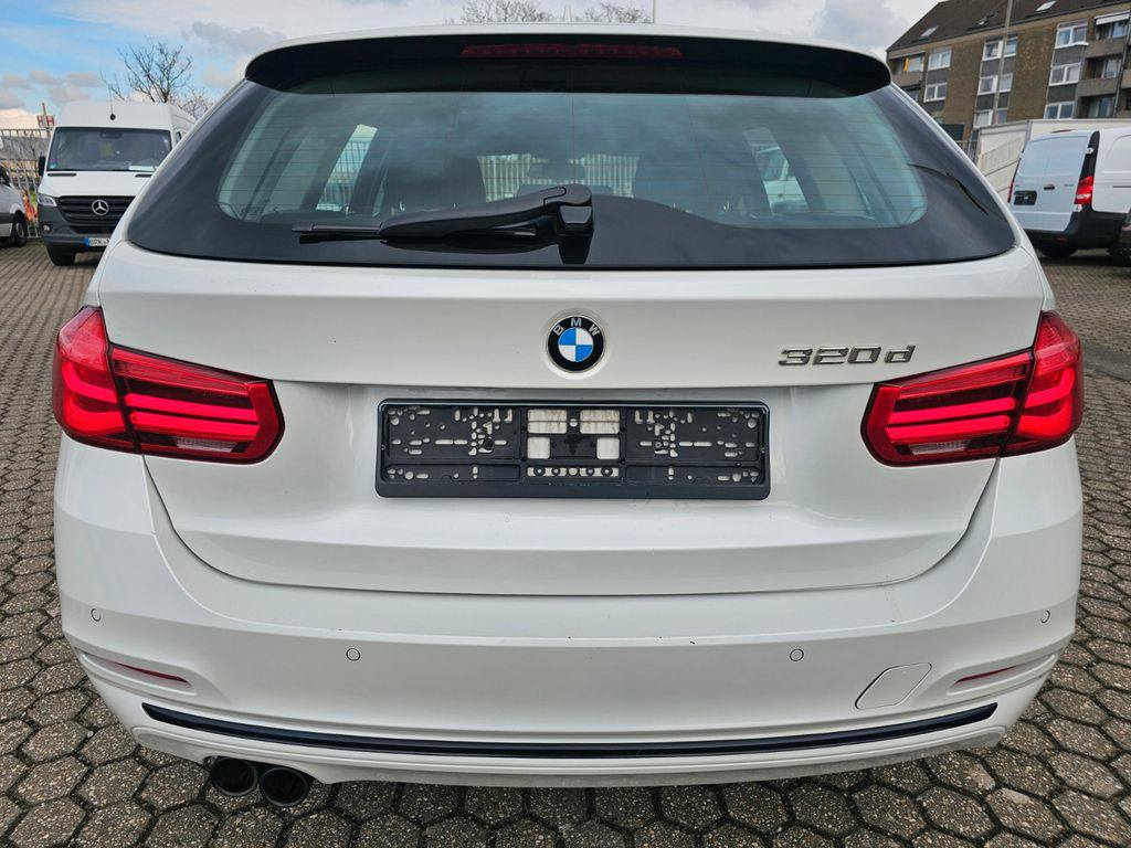 BMW 320 Baureihe 3 Touring 320 d Sport Line EstateCar 140kW(190Ch Din)2019 / Automatique/ Diesel/ 65310KM(certifié) Véhicule disponible en allemagnE