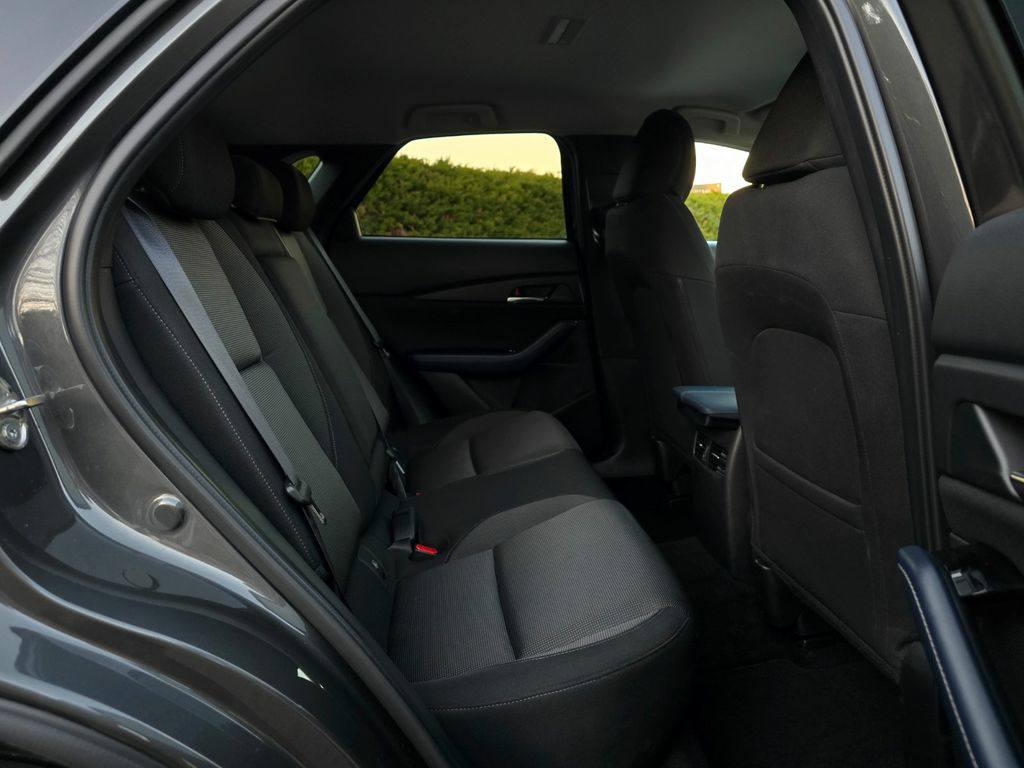 Mazda CX-30Selection Automatik 360Kamera Offroad 132kW(179Ch Din) 2019/ Automatique/ Essence/ 60000KM(certifié)