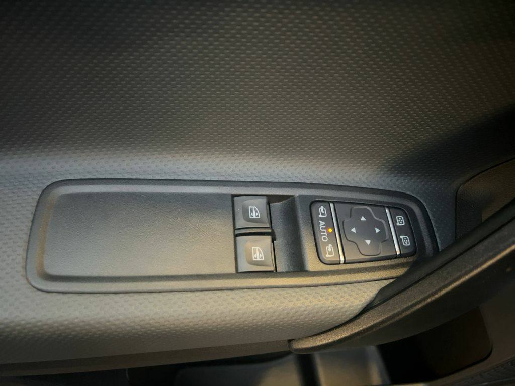 Mercedes-Benz Citan Kasten 112 CDI PRO +MBUX+Navi+Tempomat+75kW(116Ch Din)2021 / Manuelle / Diesel / 1989Km(certifié)