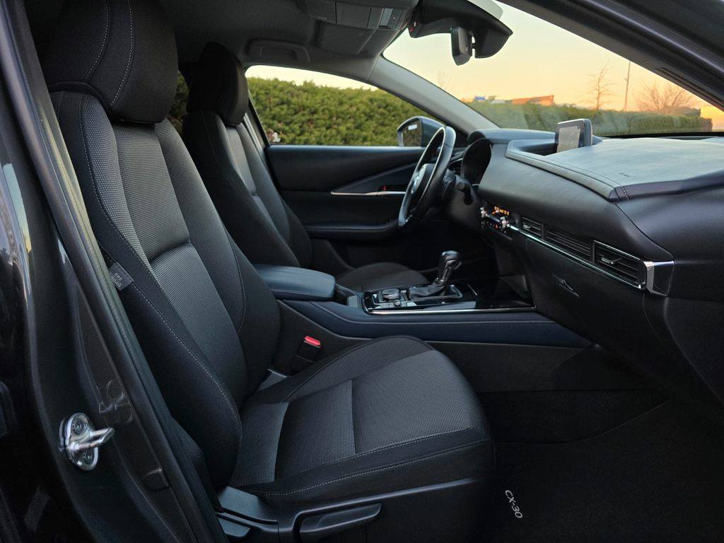 Mazda CX-30Selection Automatik 360Kamera Offroad 132kW(179Ch Din) 2019/ Automatique/ Essence/ 60000KM(certifié)