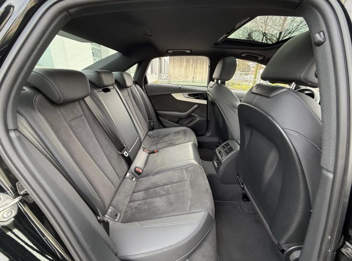 Audi A4 Lim. 35 TDI S line°PANORAMA°MATRIX°AMBIENTE° / 163 ch / 2021 / Automatique / Diesel / 40 100 km ( certifie )&nbsp;