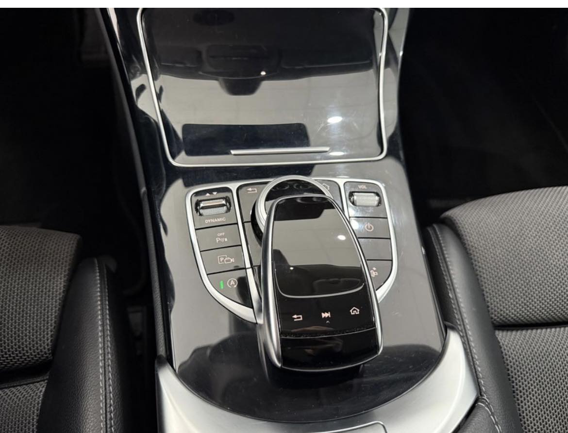 Mercedes-Benz C 220d Coupe AMG *LED*COMAND*360°*TEMP*MFL*CAR-P / 190 ch / 2018 / Automatique / Diesel / 89 900 km ( certifie )&nbsp;