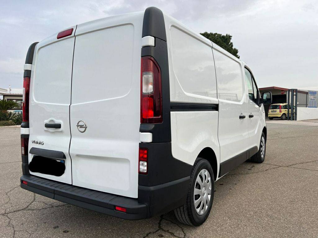 Opel Vivaro Van 1.6 CDTi 89kW(121Ch Din)2018 / Manuelle / Diesel / 1000KM(certifié)