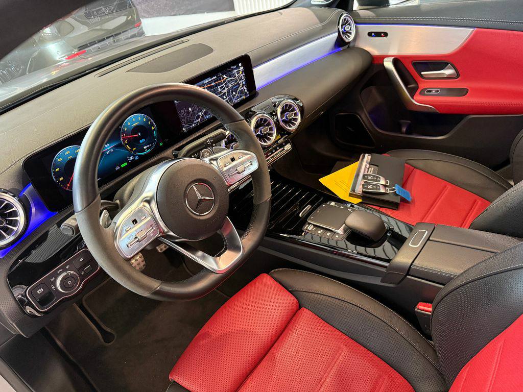 Mercedes-Benz CLA 250 e SB AMG NIGHT MBUX/LED/PSD/DISTR/TW/19"118kW(160ch din) 2022 / Automatique / Hybride(Essence,Électrique),Compatible E-10 ,Hybride rechargeable/ 27900km(certifié)