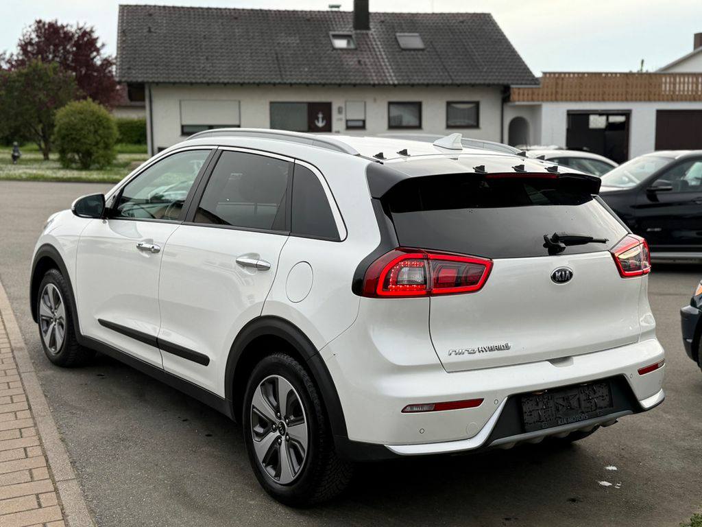 Kia Niro Vision* NEU * TÜV * hybrid*77kw(105ch din) 2016 / Automatique / Hybride(Essence,Électrique) / 92000km(certifié)