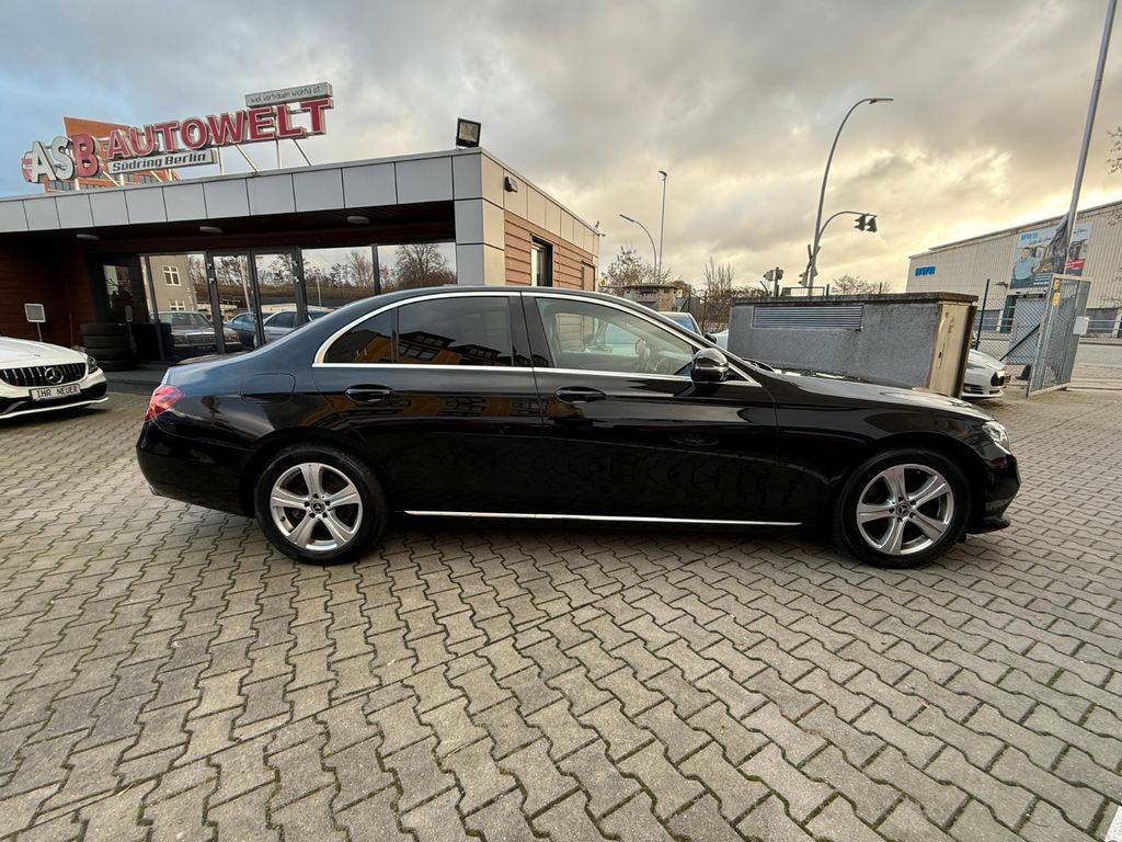 Mercedes-Benz E 200d*Leder*LED*Taxi*Navi*Comand*Kamera 110kW(150ch din) 2018 / Automatique / Diesel / 84700km(certifié)