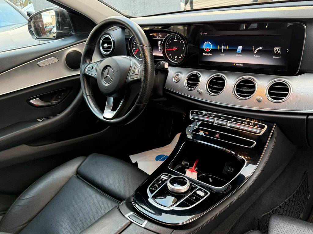 Mercedes-Benz E 200d*Leder*LED*Taxi*Navi*Comand*Kamera 110kW(150ch din) 2018 / Automatique / Diesel / 84700km(certifié)