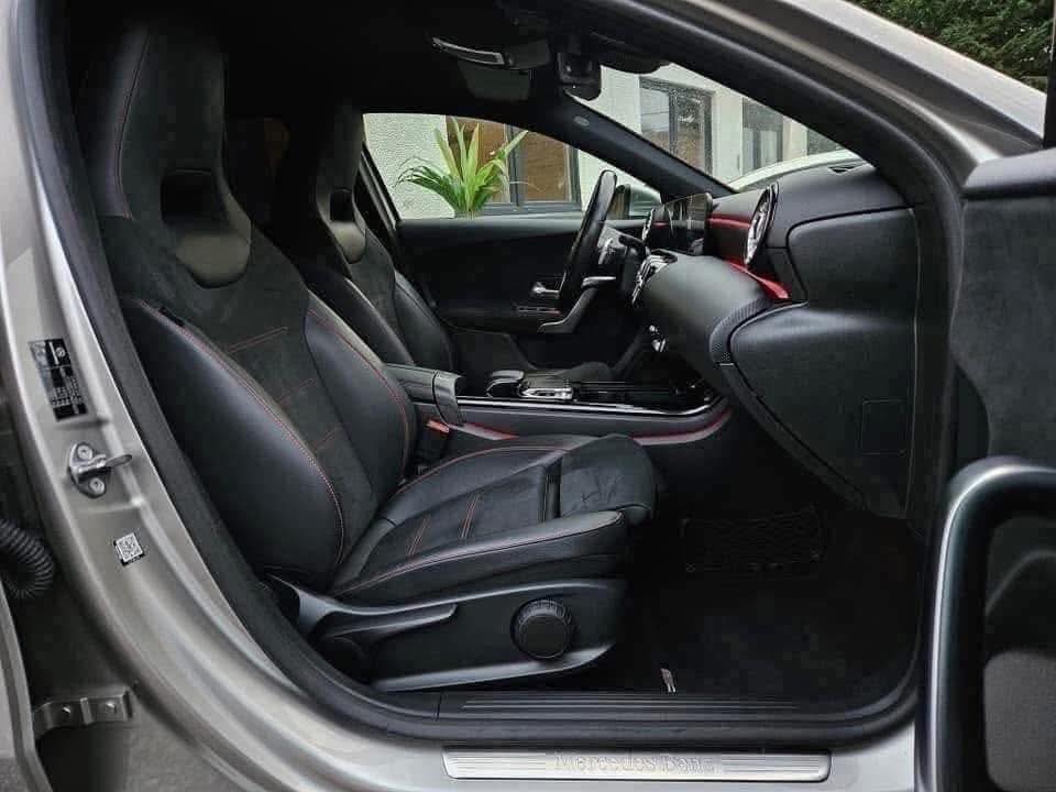 MERCEDES-BENZ A-CLASS A180D 7G-TRONIC