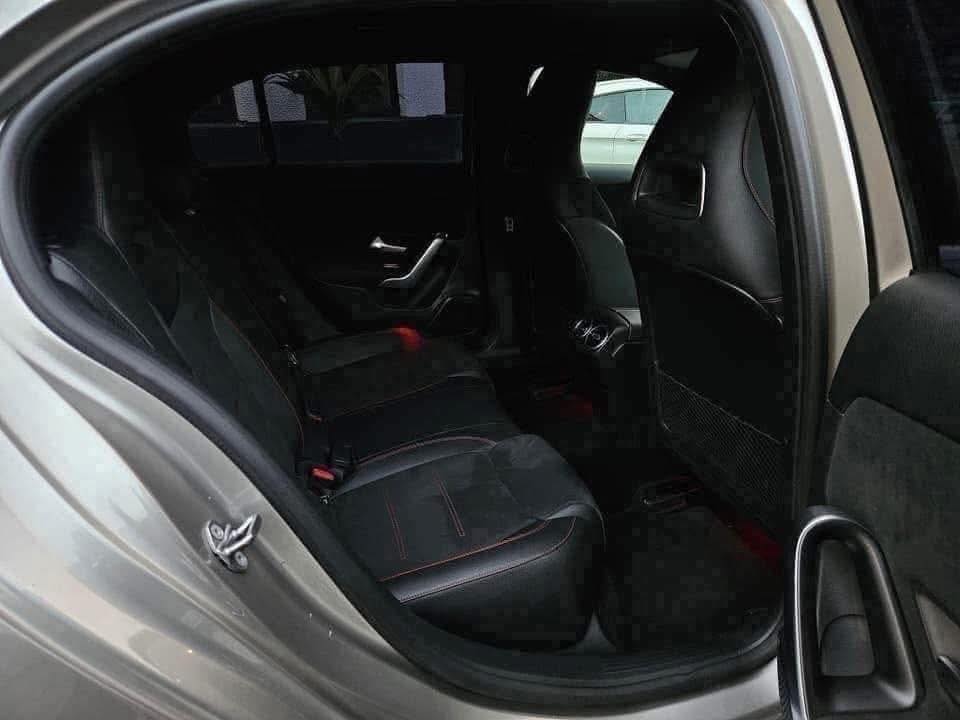 MERCEDES-BENZ A-CLASS A180D 7G-TRONIC