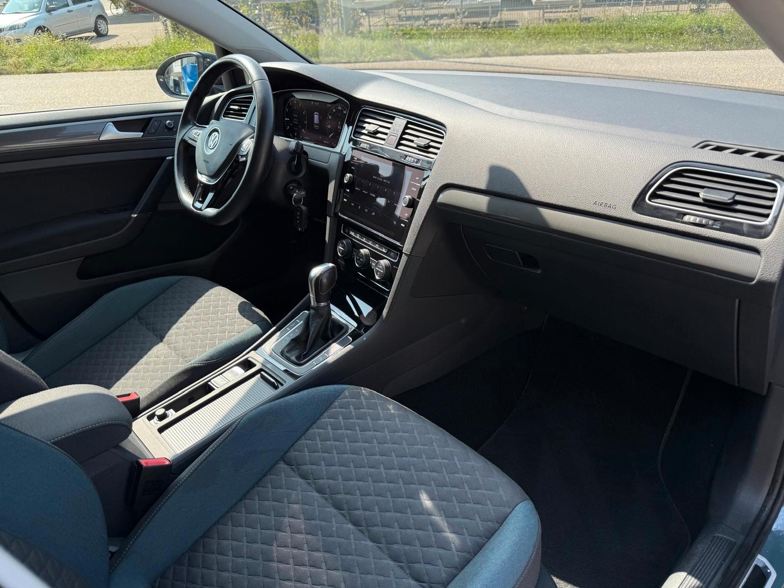 Volkswagen Golf VII Lim. IQ.DRIVE BlueMotion *DIGITAL*DSG*
