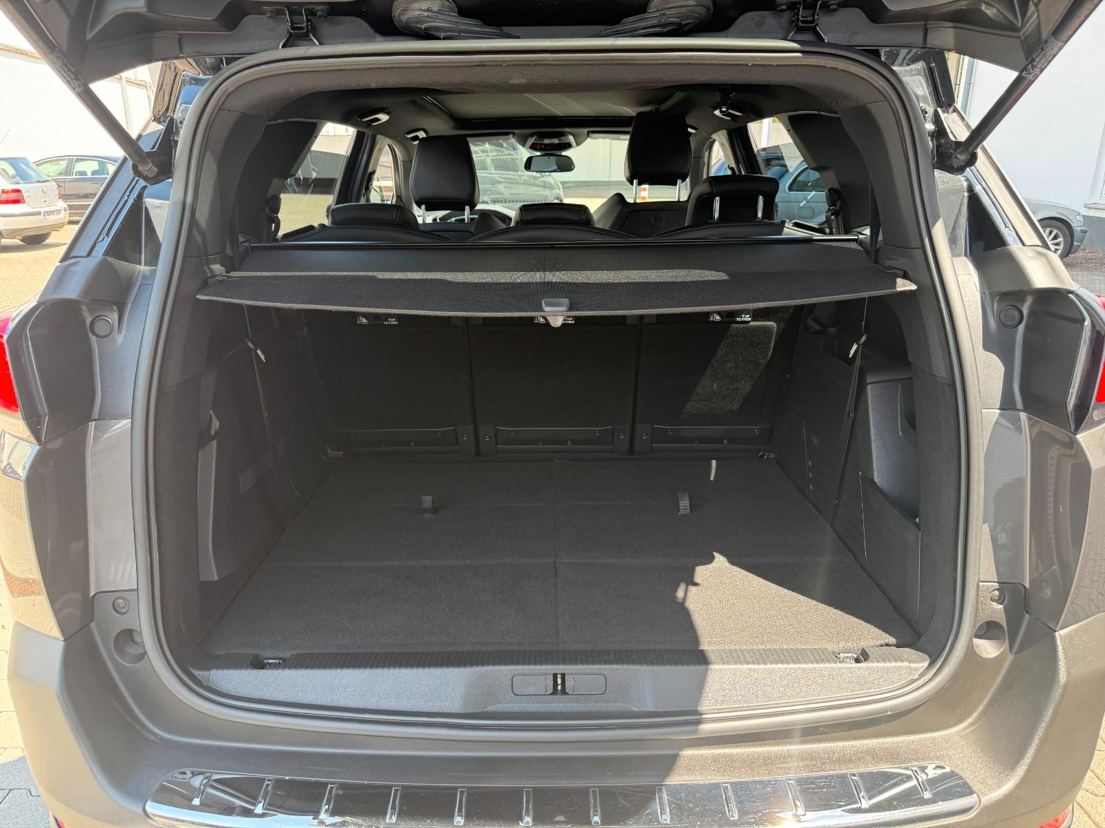 Peugeot 5008 07.2017 Allure GT LINE AUTOMA NAVI/PANO/SHZ/MASSAGE
