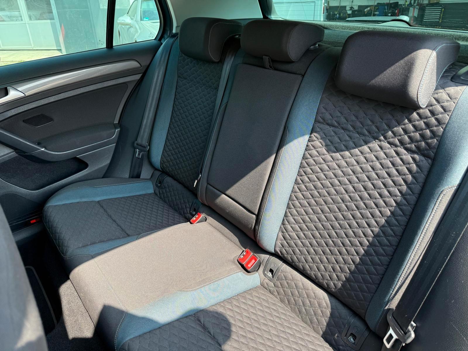 Volkswagen Golf VII Lim. IQ.DRIVE BlueMotion *DIGITAL*DSG*