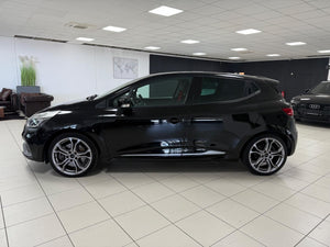 Renault Clio
IV Renault RS / caméra / navigation / automatique
