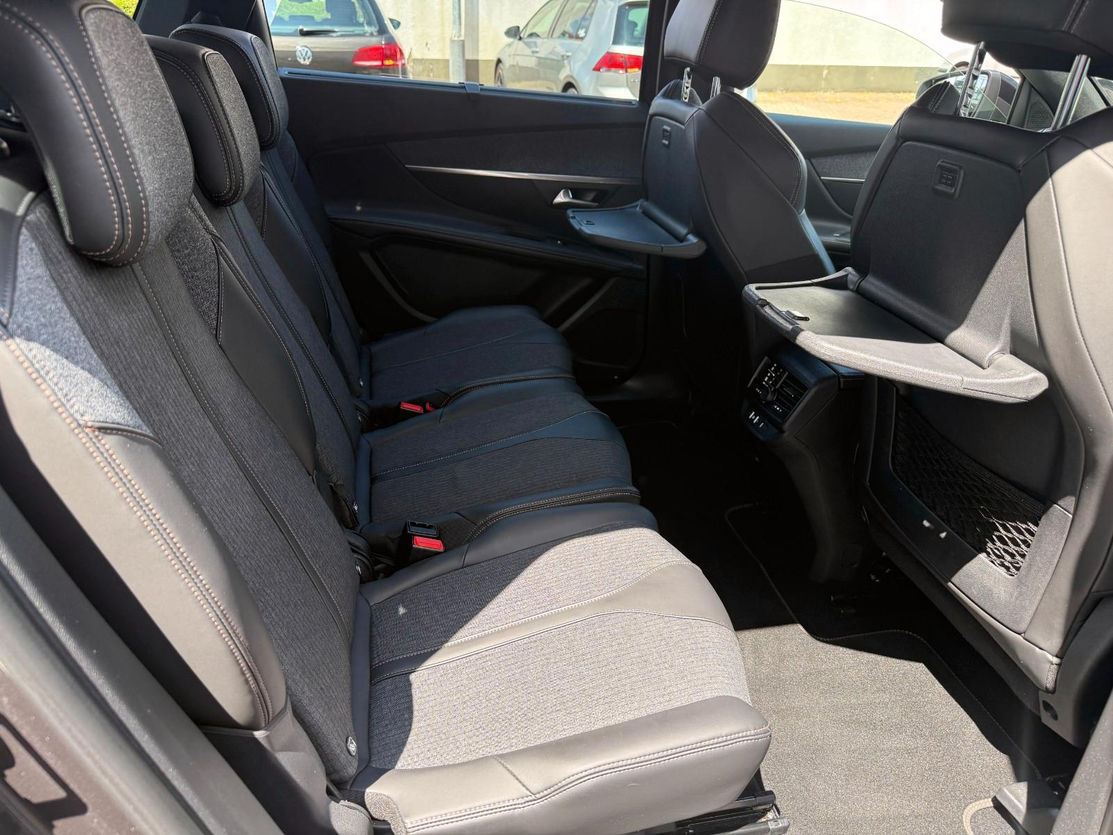 Peugeot 5008 07.2017 Allure GT LINE AUTOMA NAVI/PANO/SHZ/MASSAGE