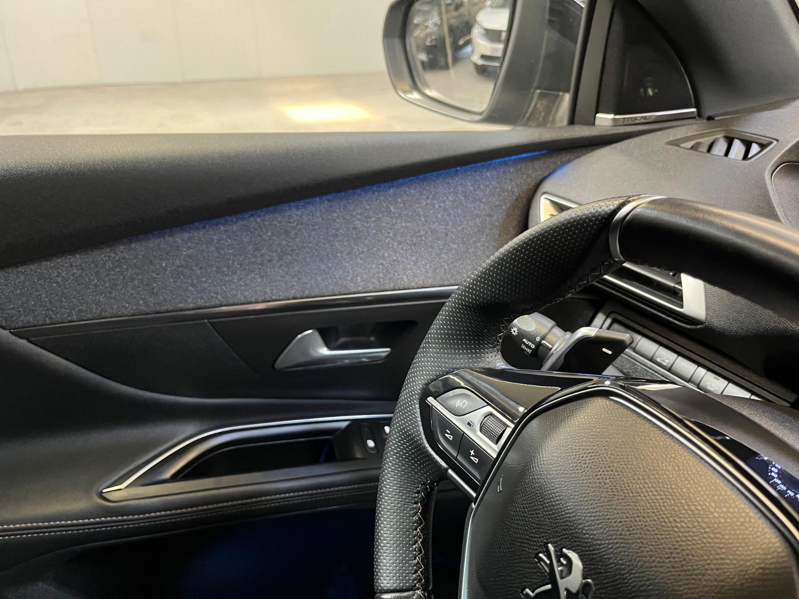 Peugeot 5008 Courroie de distribution GT-Line KAM 180° LED 7-Si neuve