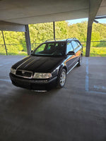 Charger l&#39;image dans la galerie, Skoda Octavia 1.6 Impuls Edition Combi Impuls Edition
