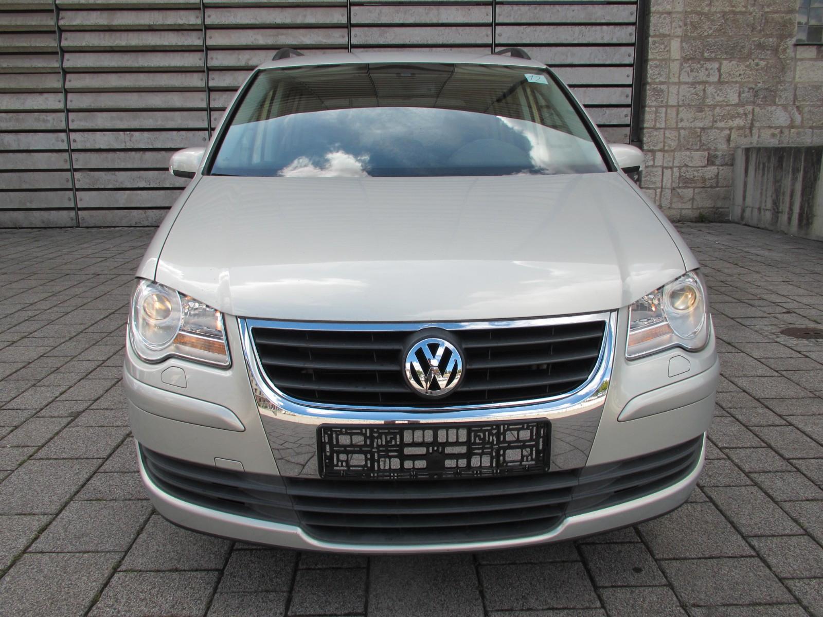 Volkswagen Touran United Klima Alu PDC Navi Sitzheiz. BC