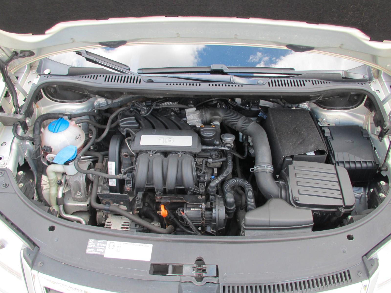 Volkswagen Touran United Klima Alu PDC Navi Sitzheiz. BC