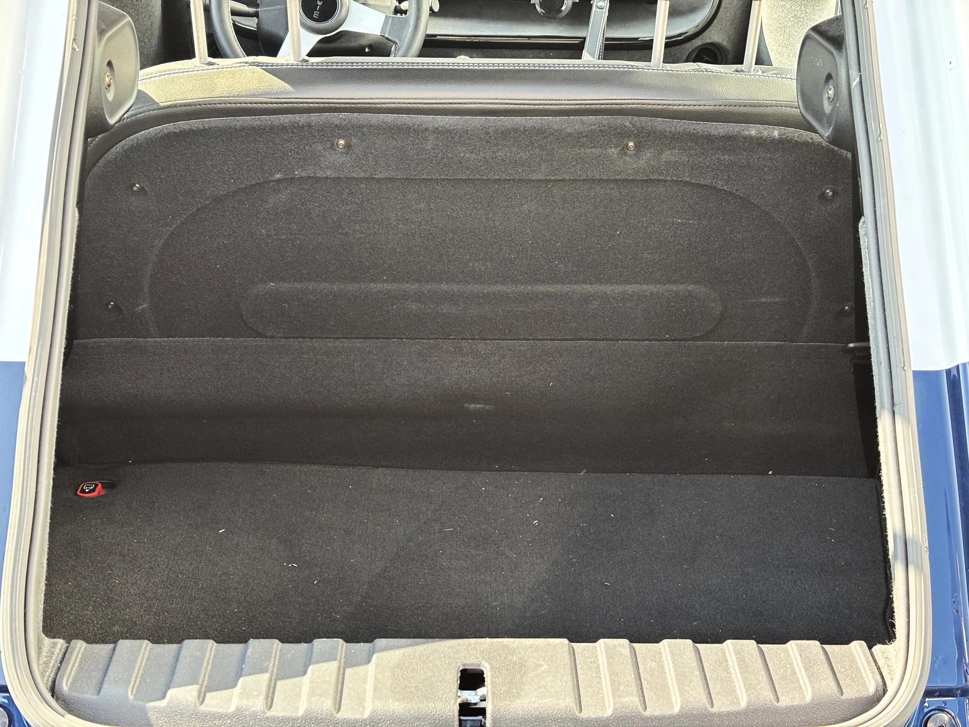 MICRO Pioneer Medium Range 10.5 kWh
