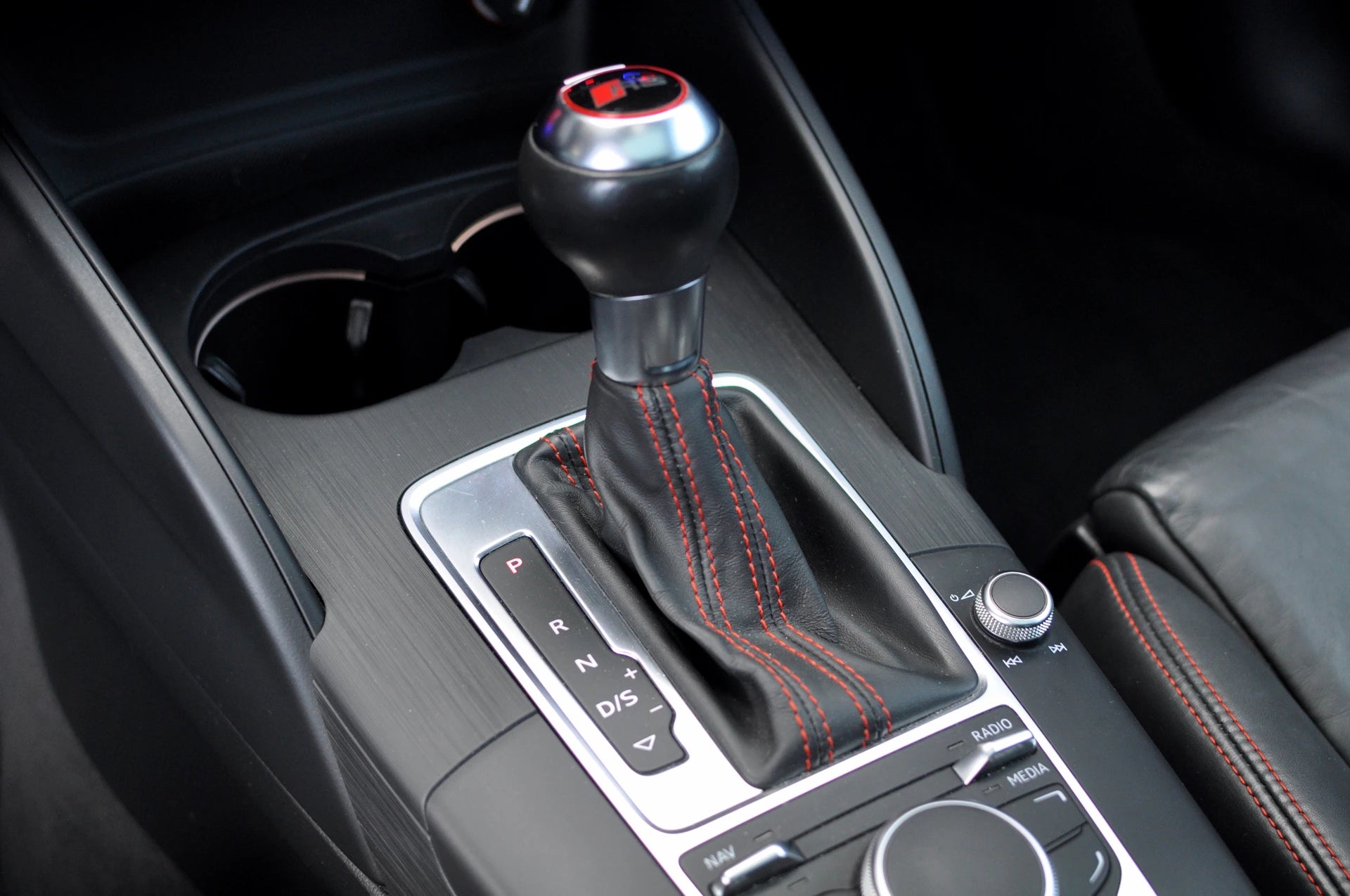 AUDI RS3 2.5 TSI quattro S-tronic
