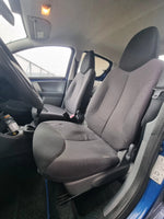 Charger l&#39;image dans la galerie, Toyota Aygo 1.0 Terra Line
