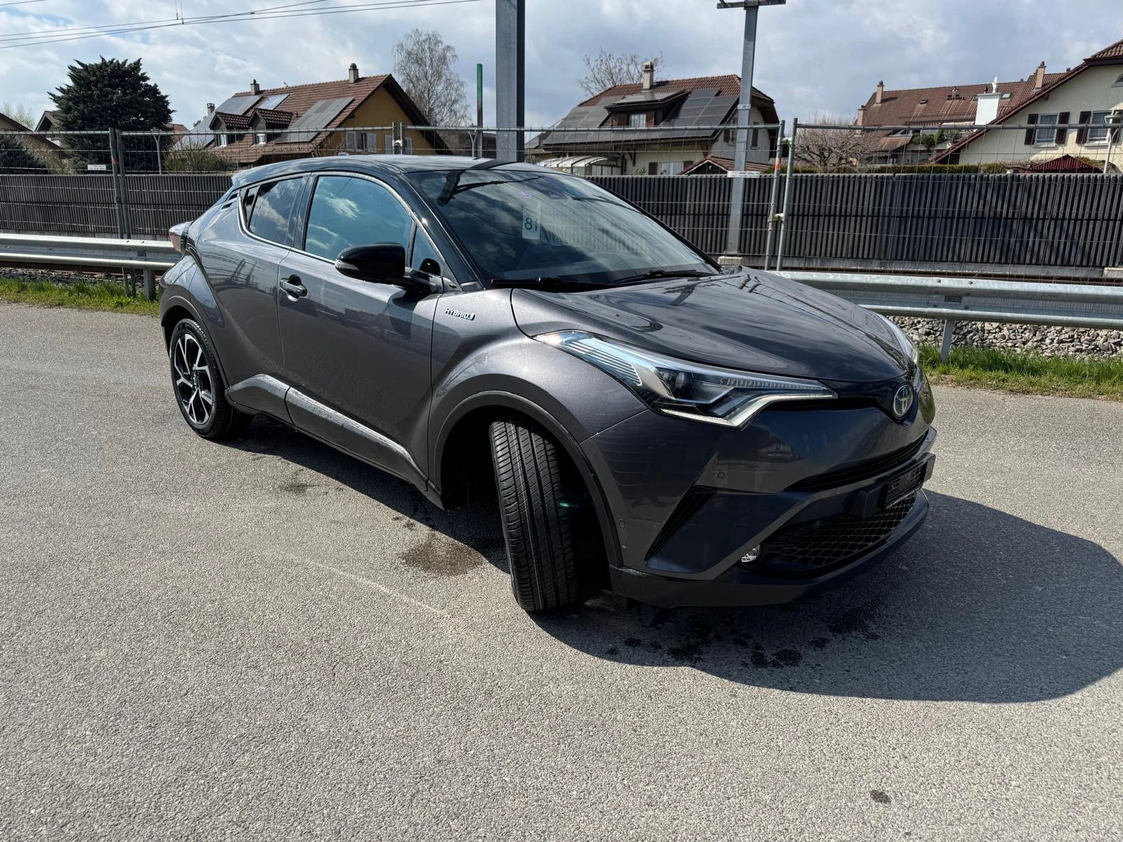 TOYOTA C-HR 1.8 HSD Premium CVT