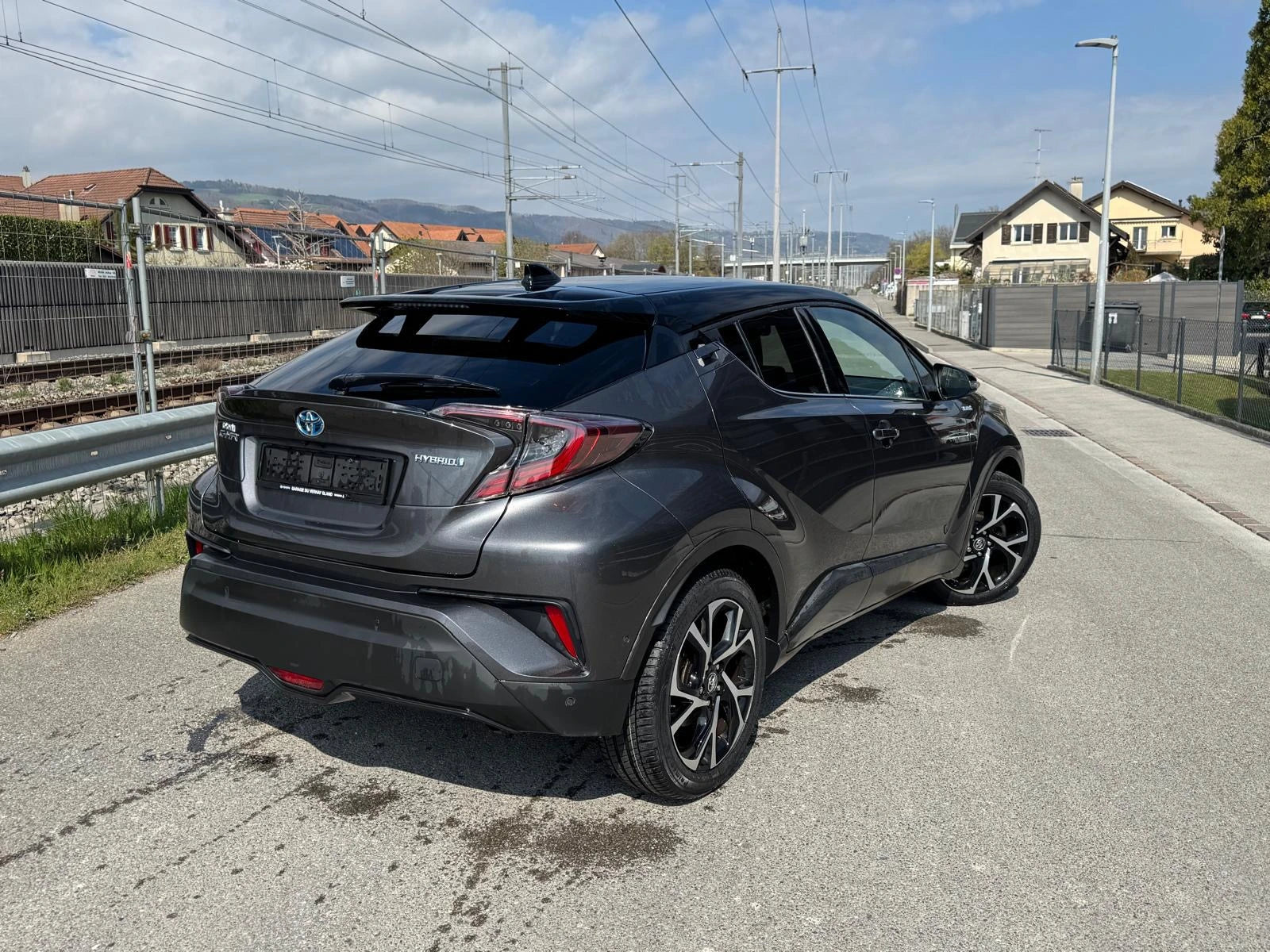 TOYOTA C-HR 1.8 HSD Premium CVT